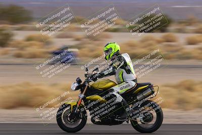 media/Dec-17-2022-SoCal Trackdays (Sat) [[224abd9271]]/Bowl Exit Speed (145pm)/